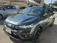 Usata Dacia Sandero Stepway 91 CV (66 kW) 2024 Verde Utilitaria