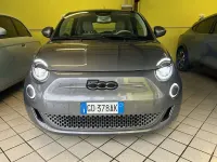 Używany Fiat 500e La Prima 86 kW (118 KM) 2020 Szary Hatchback