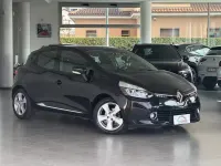 Usado Renault Clio IV Expression 73 CV (53 kW) 2014 Púrpura Berlina