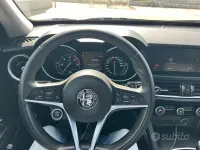Usata Alfa Romeo Stelvio 210 CV (154 kW) 2017 Blu SUV