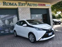 Usata Toyota Aygo X-play 69 CV (50 kW) 2018 Bianco Utilitaria
