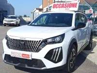 Usata Peugeot 2008 Allure 101 CV (74 kW) 2024 Bianco SUV