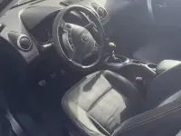Usata Nissan Qashqai 110 CV (80 kW) 2016 Grigio SUV