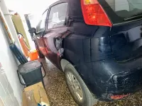 Usata Fiat Grande Punto 77 CV (56 kW) 2016 Bluazzurro Utilitaria