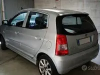 Usata Kia Picanto 64 CV (47 kW) 2006 Utilitaria