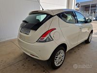 usata Lancia Ypsilon Gold 0.9 TwinAir Ecochic Neopatent