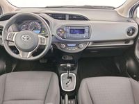 Usata Toyota Yaris Hybrid Active 101 CV (74 kW) 2018 Bianco Utilitaria