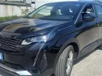 Usata Peugeot 3008 Active 131 CV (96 kW) 2022 Nero SUV