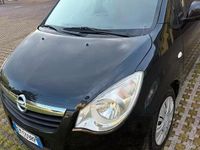 Usata Opel Agila 94 CV (69 kW) 2012 Nero Utilitaria