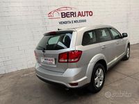 Usata Fiat Freemont 140 CV (102 kW) 2012 Grigio SUV