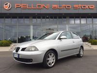 Usata Seat Ibiza 75 CV (55 kW) 2003 Argento Utilitaria