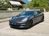Usata Porsche Panamera 300 CV (220 kW) 2011 Marrone Utilitaria
