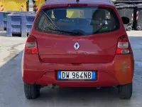 Usado Renault Twingo 61 HP (44 kW) 2009 Vermelho Citadino