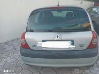 Usata Renault Clio II 58 CV (42 kW) 2003 Grigio Utilitaria