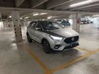 Usata MG ZS Luxury 111 CV (81 kW) 2024 Grigio SUV