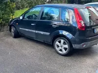 Usata Ford Fiesta Titanium 80 CV (58 kW) 2006 Nero Utilitaria