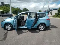 Usata Renault Grand Scénic II 110 CV (80 kW) 2009 Blu Monovolume