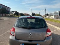 Usata Renault Clio II 2010 Grigio Utilitaria