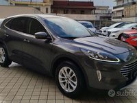 Begagnad Ford Kuga Titanium 120 HK (88 kW) 2020 Grå SUV