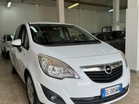 Usata Opel Meriva 120 CV (88 kW) 2012 Bianco Monovolume