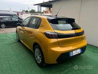 Usata Peugeot 208 Allure 75 CV (55 kW) 2023 Giallo Utilitaria