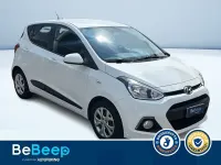 Usata Hyundai i10 Comfort 67 CV (49 kW) 2016 Bianco pastello Utilitaria