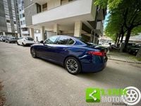 Usata Alfa Romeo Giulia Business 136 CV (100 kW) 2019 Blu Berlina