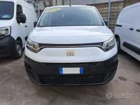 Usata Fiat Doblò 101 CV (74 kW) 2023 Bianco Monovolume