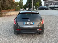 Usata Lancia Delta 120 CV (88 kW) 2008 Grigio Utilitaria