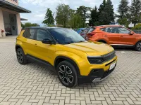 Usata Jeep Avenger Summit 101 CV (74 kW) 2024 Oro SUV