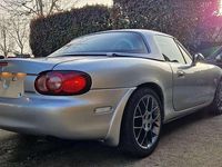 Usata Mazda MX5 110 CV (80 kW) 2004 Argento Cabrio