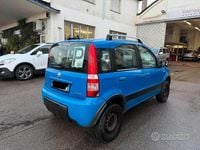 Usata Fiat Panda 4x4 Climbing 59 CV (43 kW) 2005 Blu Utilitaria