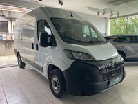 Usata Peugeot Boxer 140 CV (102 kW) 2024 Bianco Furgone