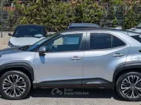 Second-hand Toyota Yaris Hybrid Business Edition 92 CP (67 kW) 2022 Alb Monovolum
