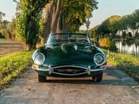 Usata Jaguar E-Type 269 CV (197 kW) 1966 Verde Cabrio