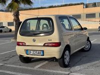Usata Fiat 600 54 CV (39 kW) 2007 Giallo Utilitaria