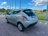 Usata Lancia Ypsilon 95 CV (69 kW) 2011 Grigio Utilitaria