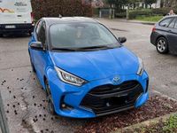 Usata Toyota Yaris Hybrid 92 CV (67 kW) 2024 Blu/azzurro Berlina