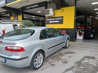Usata Renault Laguna II 120 CV (88 kW) 2002 Grigio Berlina