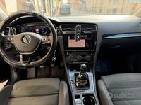 Usata VW Golf VII Highline 110 CV (80 kW) 2017 Berlina