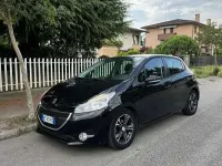 Usata Peugeot 208 Active 95 CV (69 kW) 2015 Utilitaria