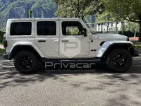 Usata Jeep Wrangler Unlimited Night Eagle 200 CV (147 kW) 2020 Bianco SUV