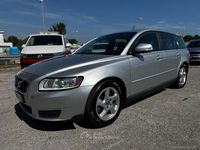Usata Volvo V50 R-Design 109 CV (80 kW) 2010 Argento Station wagon
