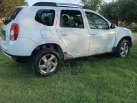 Usata Dacia Duster Lauréate 110 CV (80 kW) 2013 Bianco SUV
