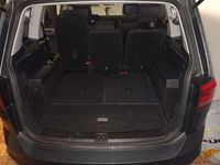 Usata VW Touran Executive 116 CV (85 kW) 2018 Grigio Monovolume