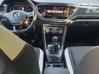 Usata VW T-Roc Advance 116 CV (85 kW) 2018 Argento SUV