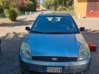 Usata Ford Fiesta 68 CV (50 kW) 2005 Utilitaria