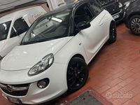 Usata Opel Adam 70 CV (51 kW) 2013 Bianco Utilitaria