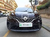 Usata Renault Captur Initiale Paris 154 CV (113 kW) 2020 Marrone SUV