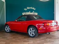 Usata Mazda MX5 140 CV (102 kW) 1998 Cabrio